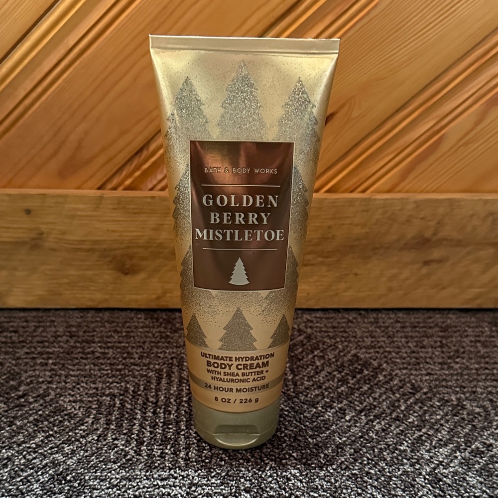 Bath & Body Works Golden Berry Mistletoe Body Cream